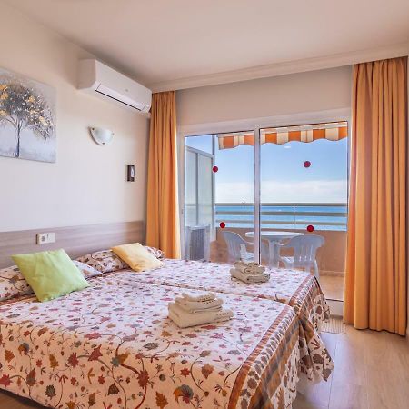 Stellamar - Paseo Maritimo Фуэнхирола Экстерьер фото
