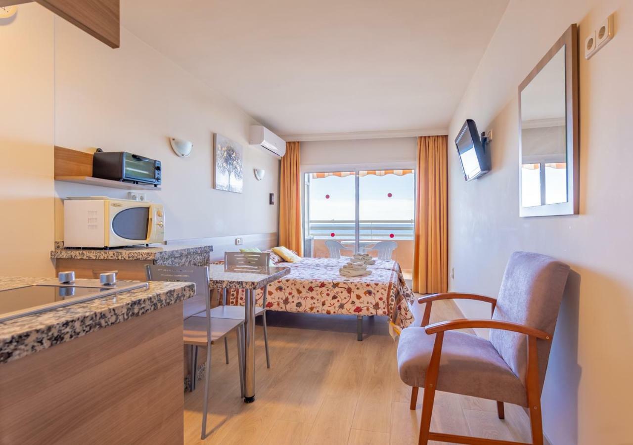Stellamar - Paseo Maritimo Фуэнхирола Экстерьер фото